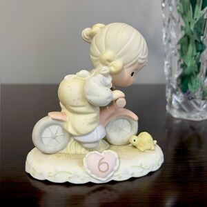 Precious Moments growing in grace age 6 blonde girl